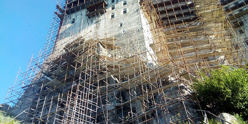 Αναστηλωτικές στερεωτικές εργασίες σε λιθόκτιστες κατασκευές και μνημεία